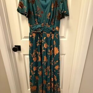 Elegant Green and Bronze Floral Dress
